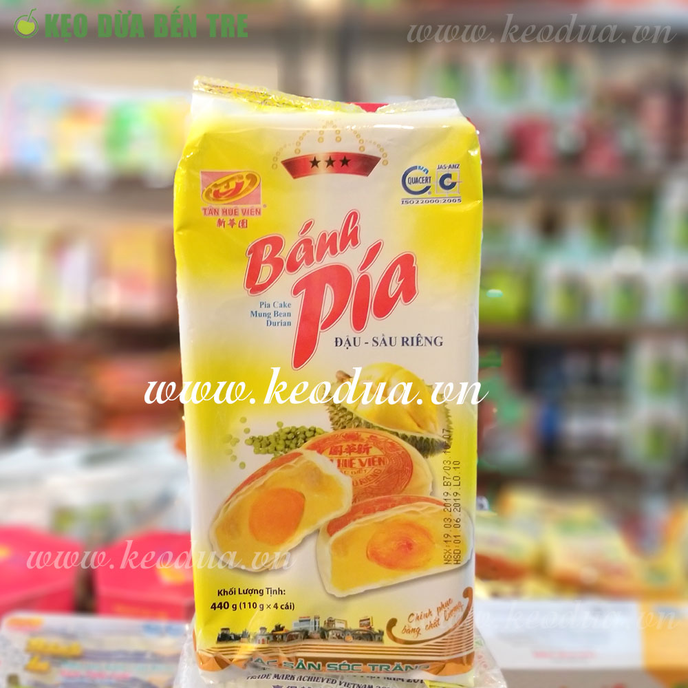 Bánh pía đậu xanh sầu riêng 2 sao Tân Huê Viên 400gr Bánh pía đậu xanh sầu riêng 2 sao Tân Huê Viên 400gr